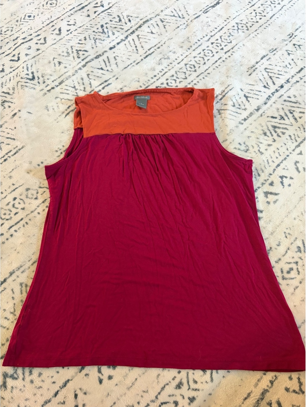 Ann Taylor Sleeveless Colorblock Top Size Large